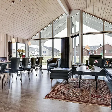 Four-bedroom With A Fireplace In Bogense